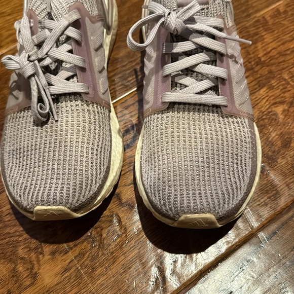 Adidas ultra boost size 8 1/2 good condition - Picture 5 of 6
